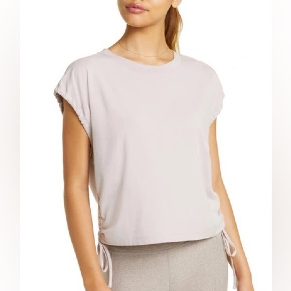 ZELLA RUCHED SIDE TIE TOP 🌸IN STORES🌸 - Picture 1 of 2